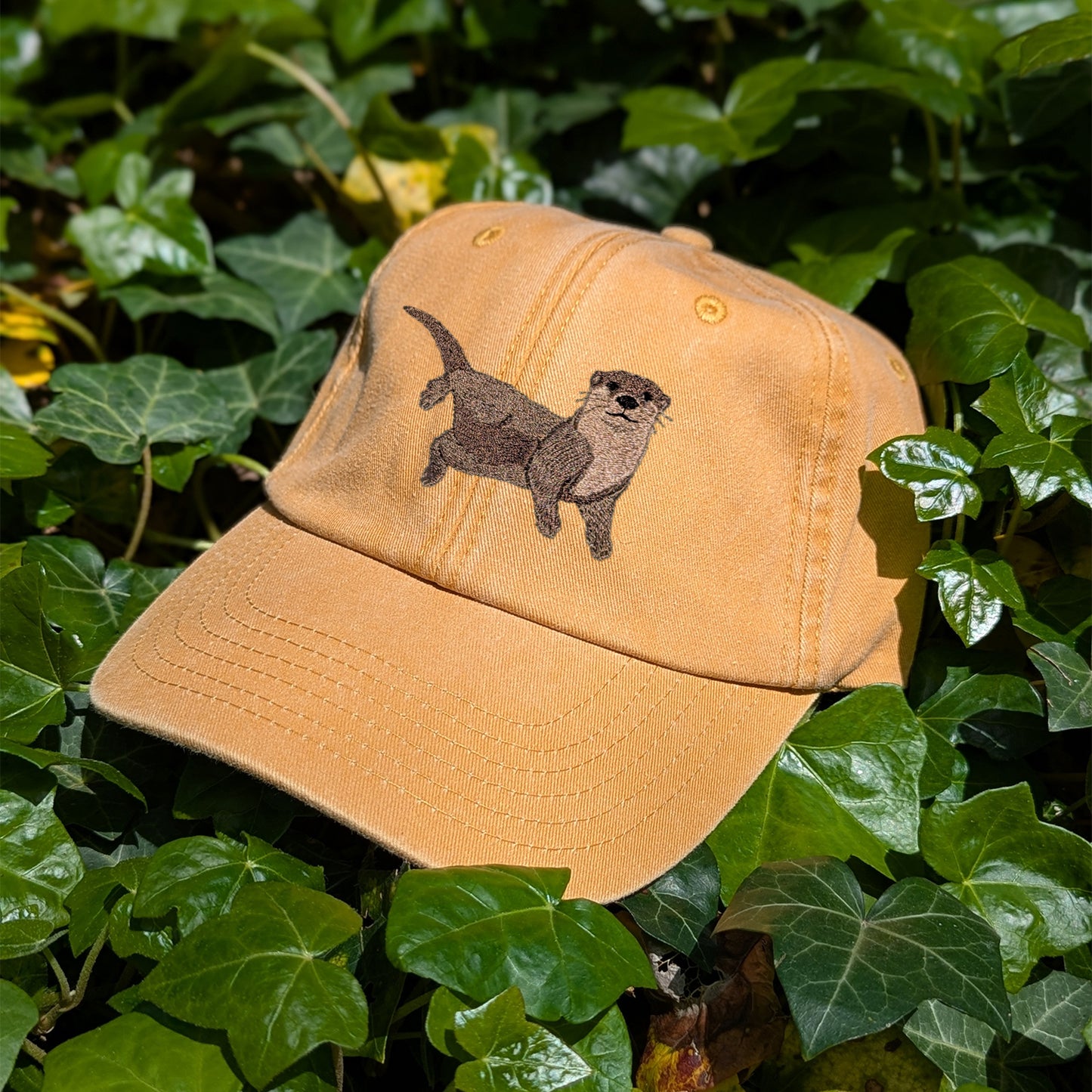 Otter Embroidered Baseball Cap
