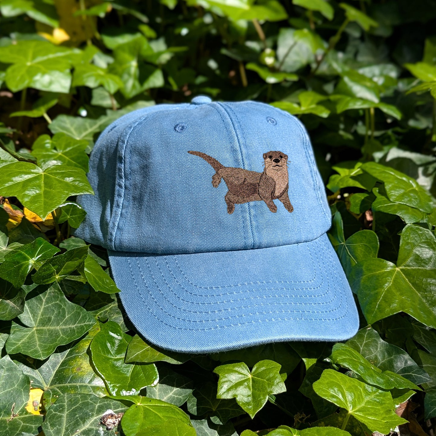 Otter Embroidered Baseball Cap