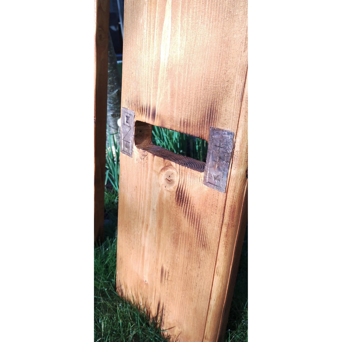 Heritage Viking Chair – Hand-Crafted Rustic Pine