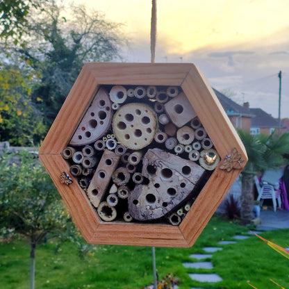 Mini Honeycomb Bee Hotel - Home for Solitary Bees