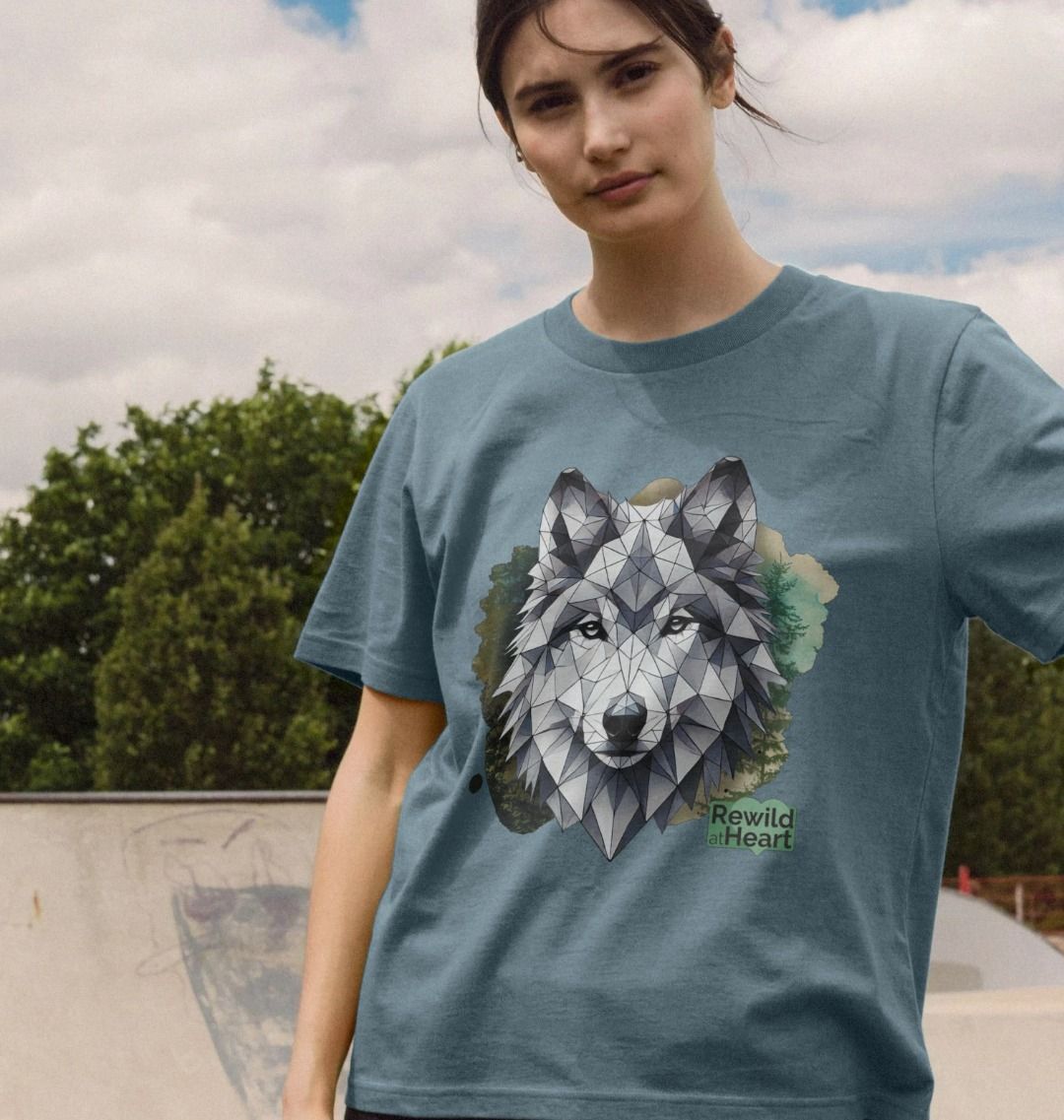 Wolf Wilderness Women's Classic T-Shirt